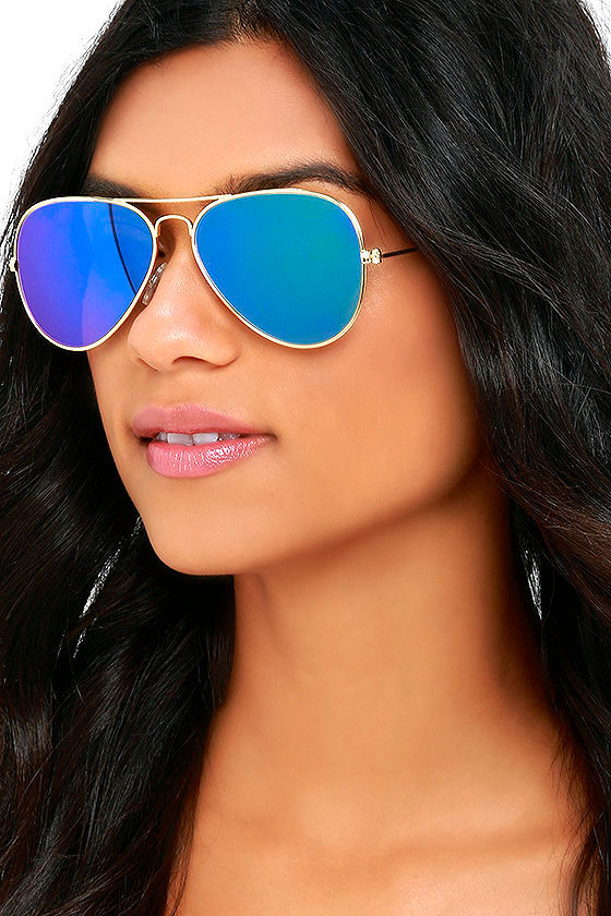 blue mirror aviators