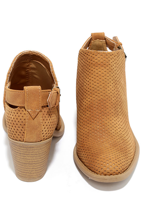 tan ankle bootie