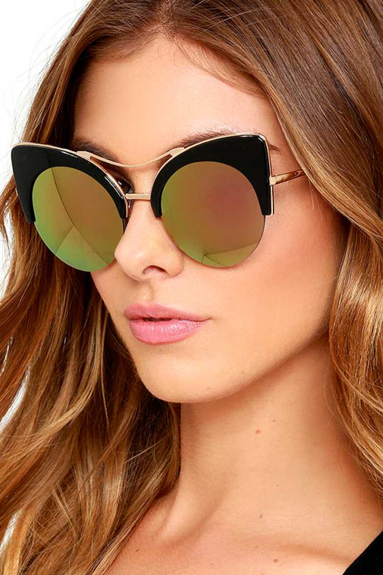 Chic Black and Pink Sunglasses - Cat-Eye Sunglasses  display picture 1