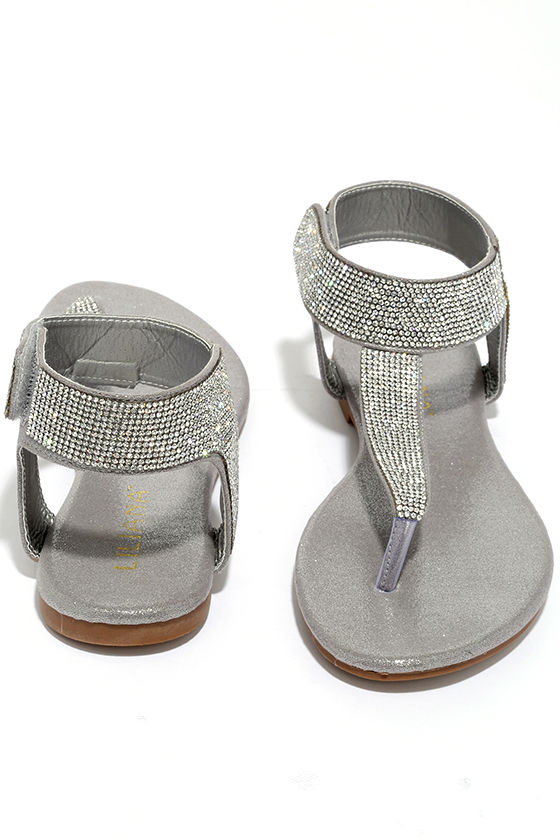 silver thong heeled sandals