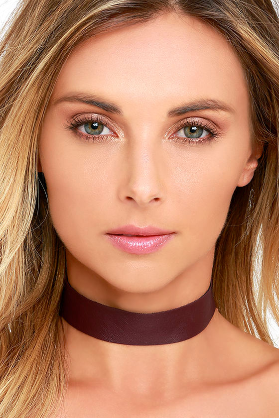 Vanessa Mooney Lestat Burgundy Choker Necklace 1