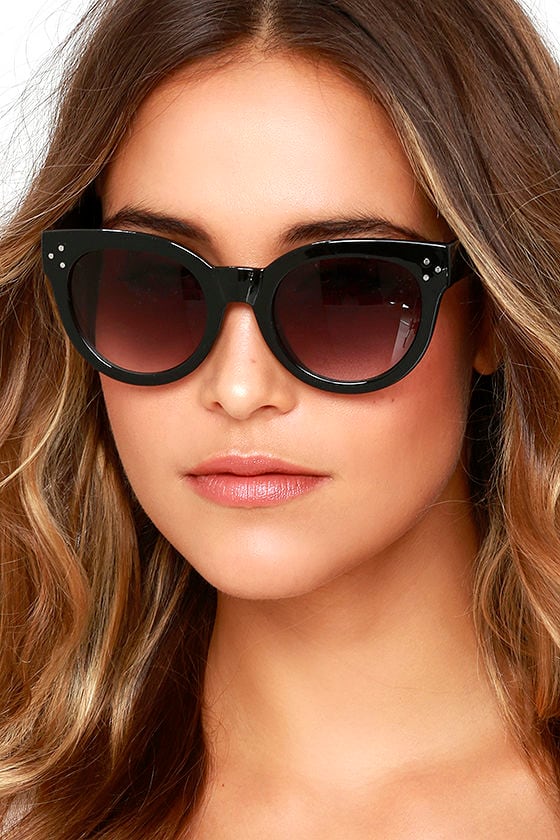 Cool Black Sunglasses - Chunky Sun Glasses - $15.00 - Lulus