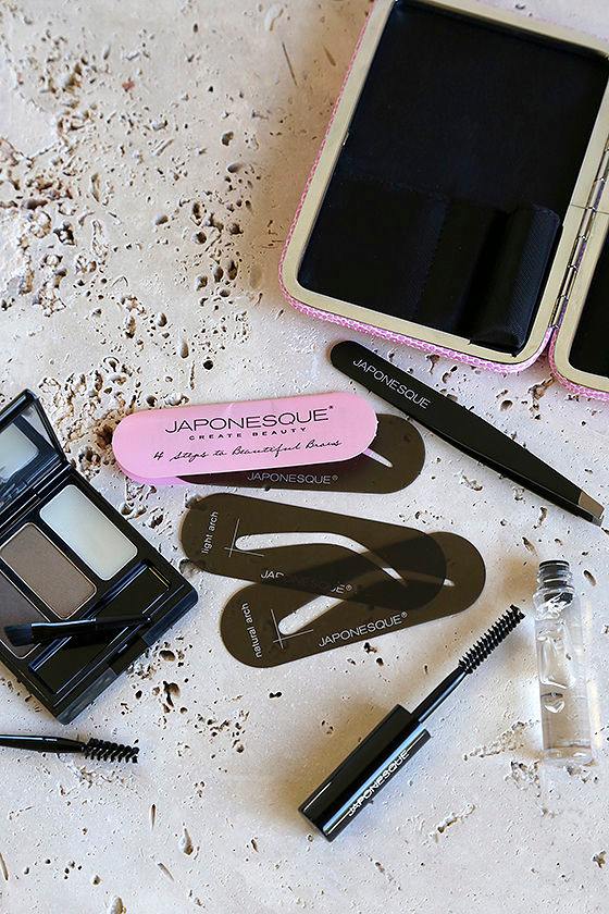 Japonesque Brow Kit Eyebrow Kit 29.00 Lulus