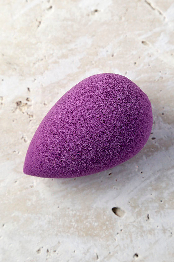 Beautyblender Royal Purple Makeup Sponge 20.00 Lulus