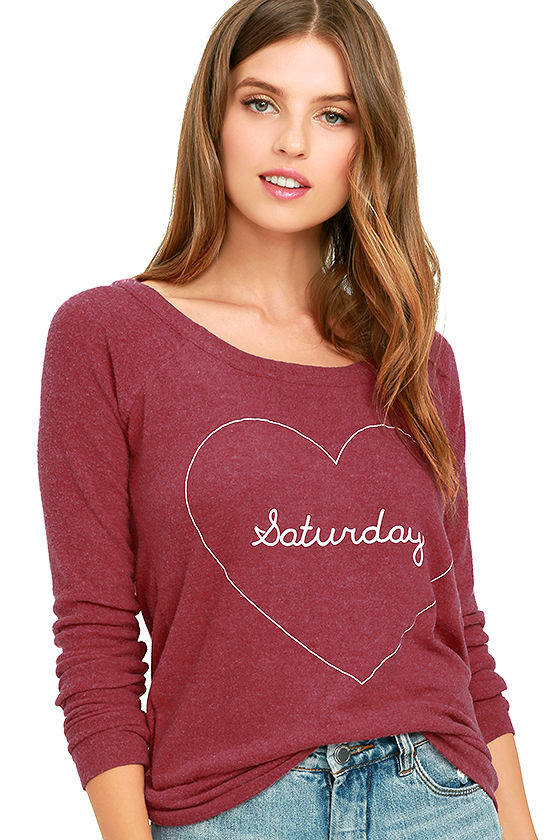 yellow crew neck outfit