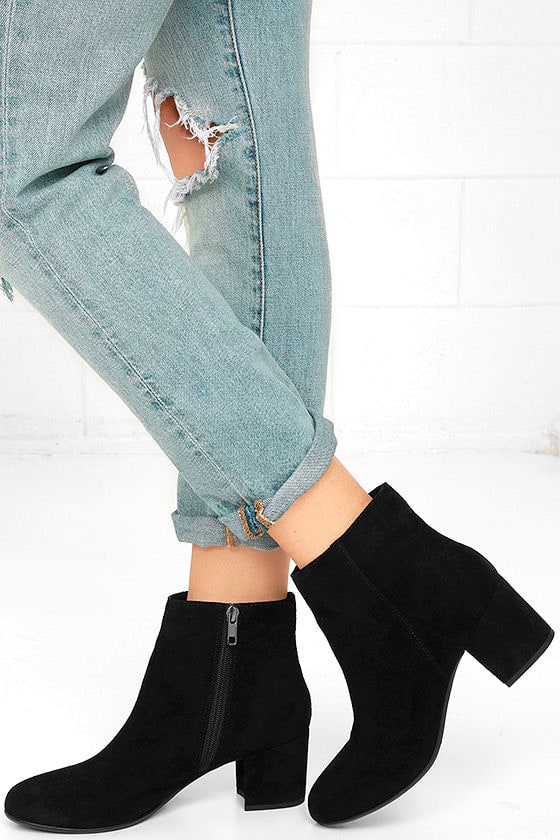 Steve Madden Holster Black Suede Leather Ankle Booties