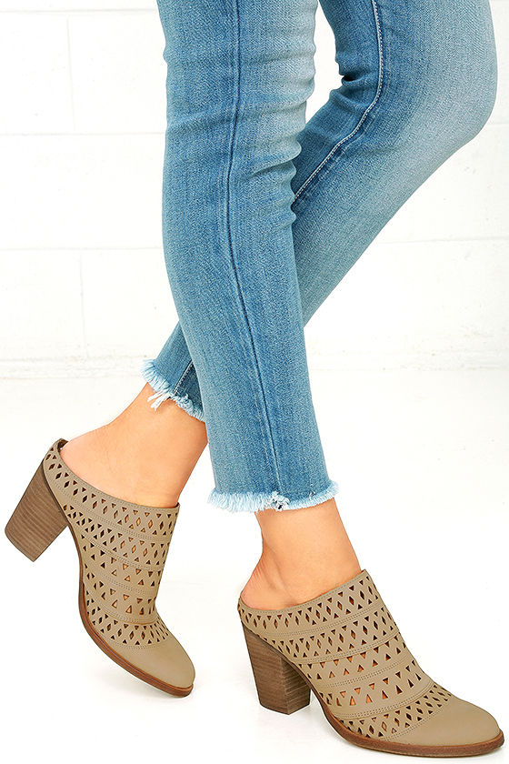 steve madden tielo mule in tan