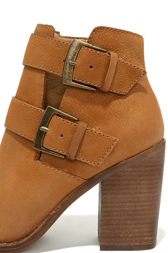 steve madden hills knit combat booties