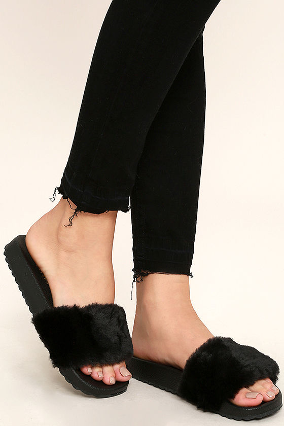 Chic Black Sandals Faux Fur Slide Sandals Black Slides 21.00