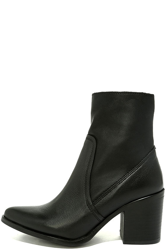 steve madden black leather booties