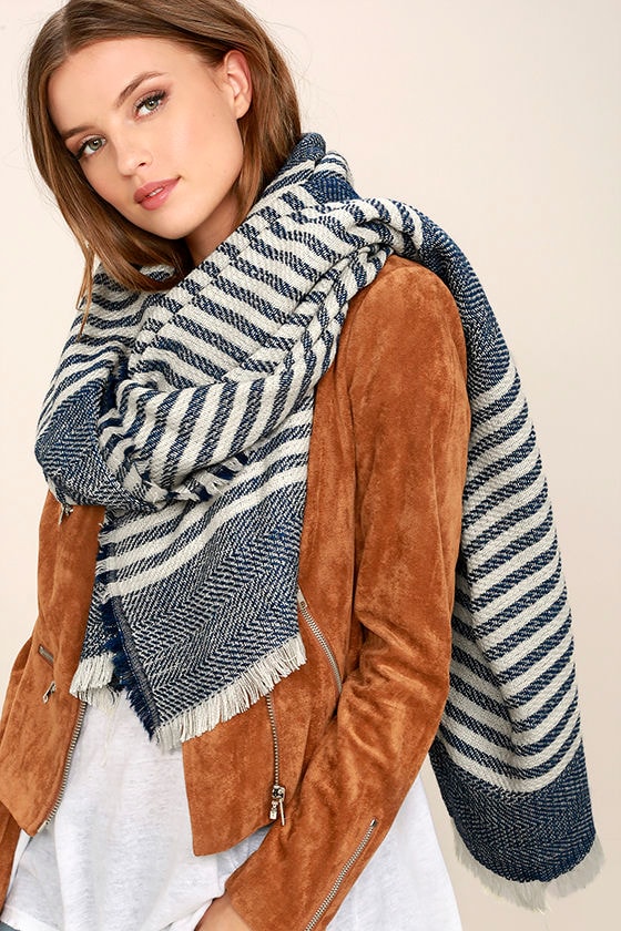Cozy Composition Cream and Navy Blue Striped Scarf