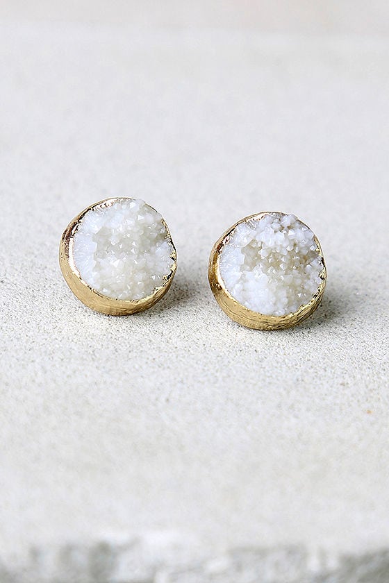 Dream Walking Gold and Ivory Earrings