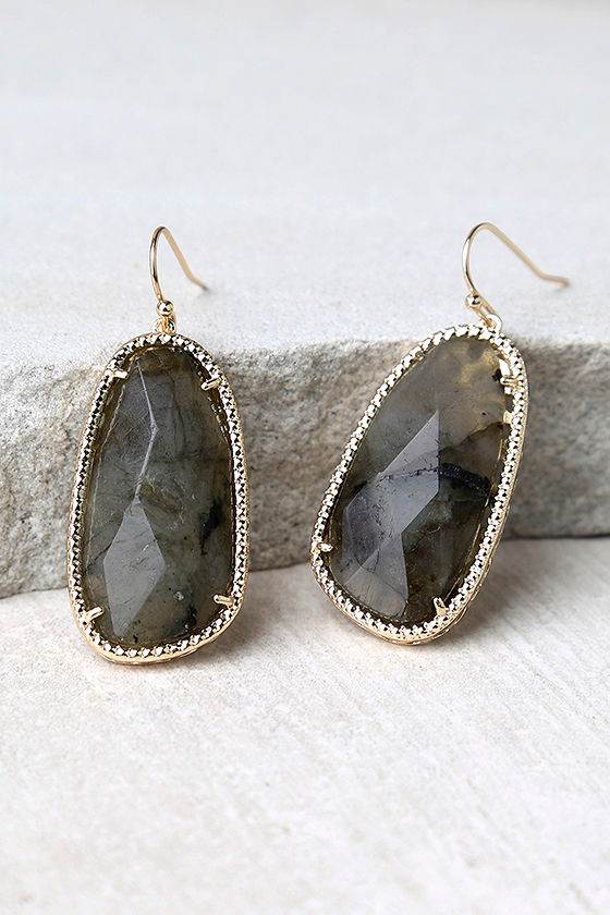 Feeling Foxy Gold and Grey Earrings 1