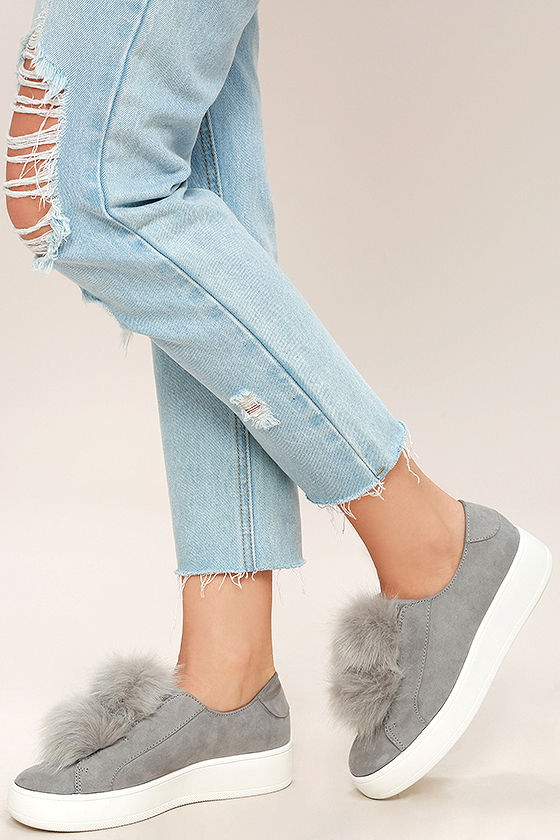 mærkning ledelse influenza Steve Madden Pom Pom Sneakers Clearance - anuariocidob.org 1689530960