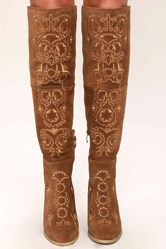 Sbicca Acapella Boots - Tan Embroidered 