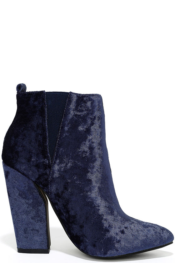 navy blue booties size 8