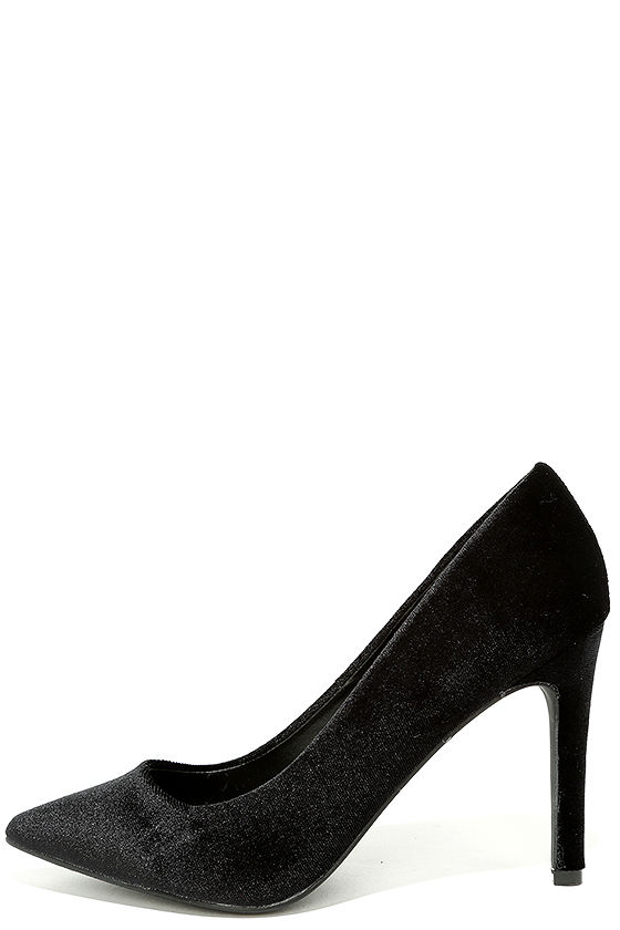 black velvet pumps low heel