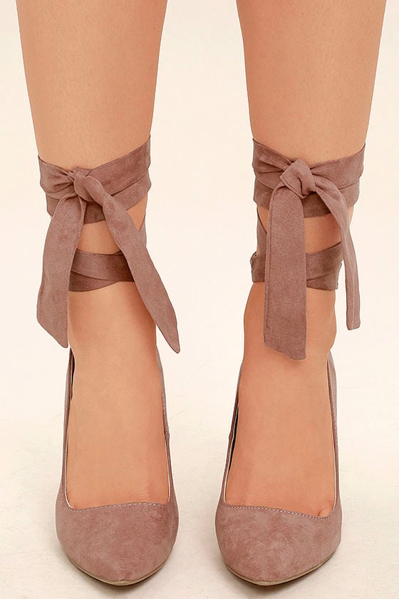mauve pointed heels