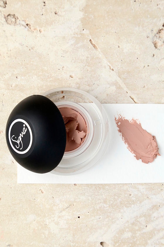 Sigma Persuade Blush Pink Eye Shadow Base 1