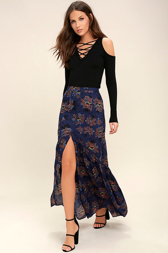 Women's Navy Blue Floral Printed Flared Maxi Skirt main image 0