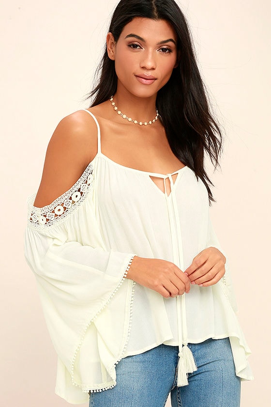 I Feel It Cream Lace Off-the-Shoulder Top