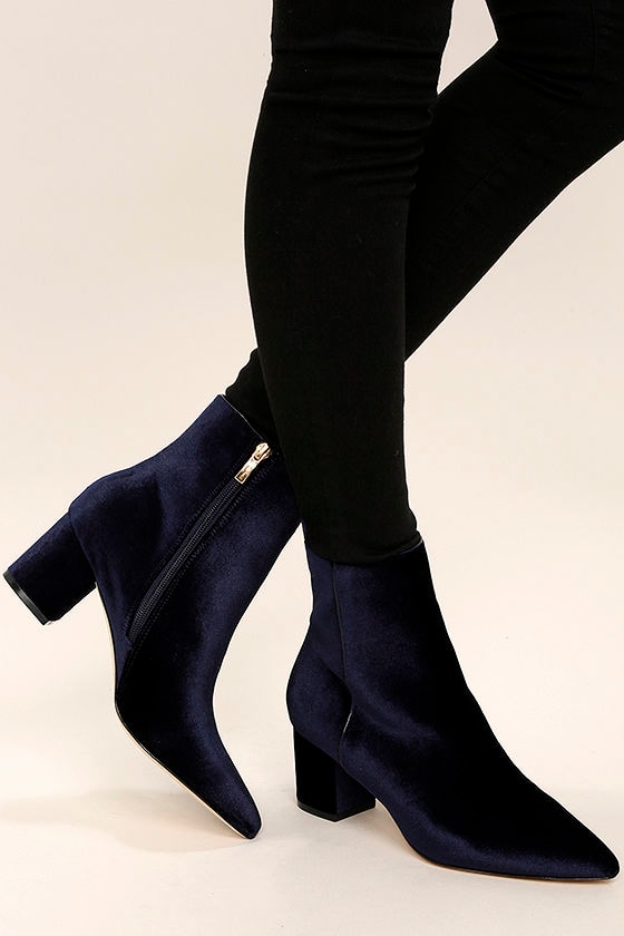 Steven by Steve Madden Bollie Blue Velvet Pointed Booties