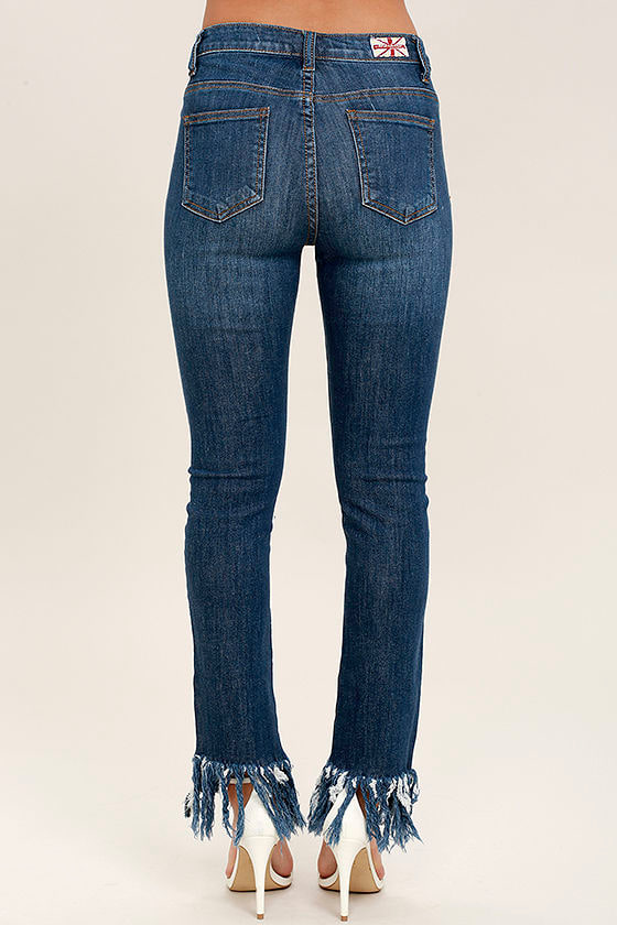 Chic Medium Wash Jeans - Distressed Skinny Jeans - Frayed Hem Jeans ...