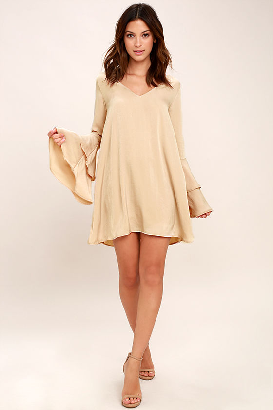 beige shift dress with sleeves