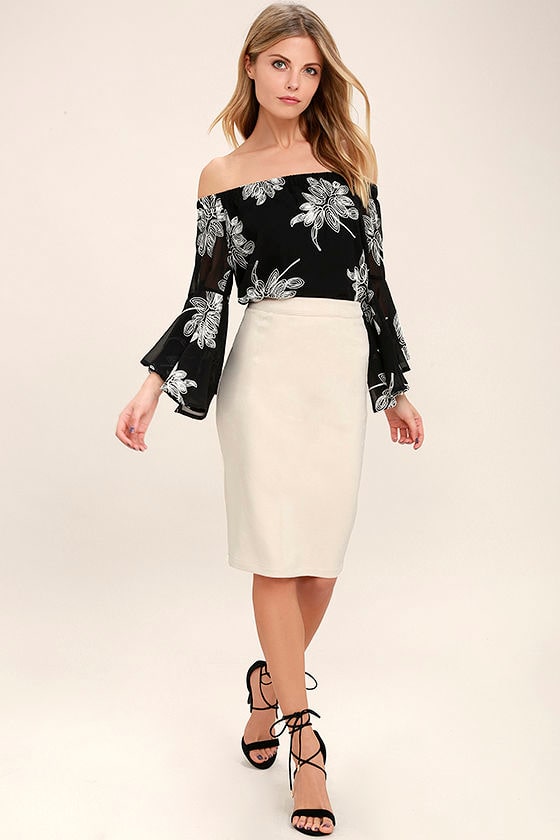 All I Want is You Black and White Off-the-Shoulder Top 2