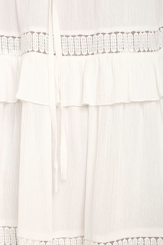 4610340 Off-White Tassel Lace Dress