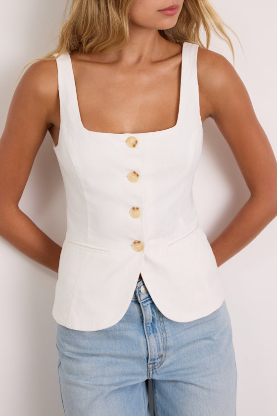 Poised Impulse Ivory Sleeveless Button-Front Vest Top - thumbnail 5
