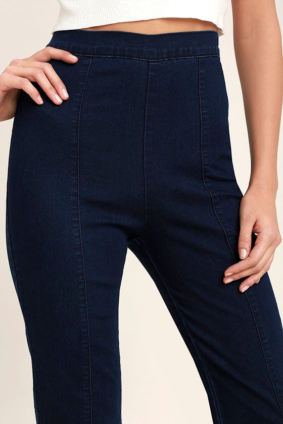 Chic Dark Wash Cropped Jeans Cropped Flare Jeans Kick Flares 56.00