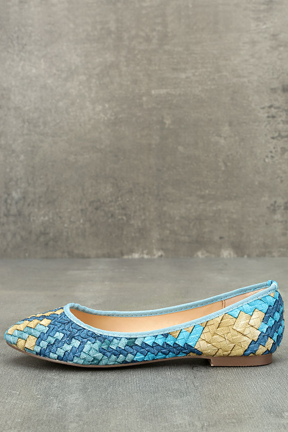 flats with blue bottoms