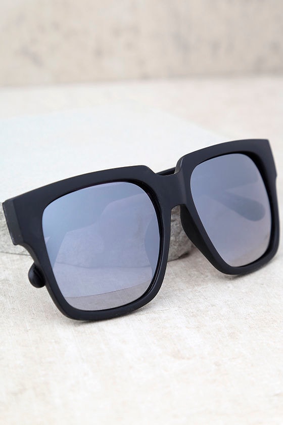 Quay On the Prowl Black and Silver Mirrored Sunglasses 2