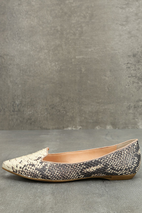Chelsea Crew Maria Beige Snake Leather Pointed Flats