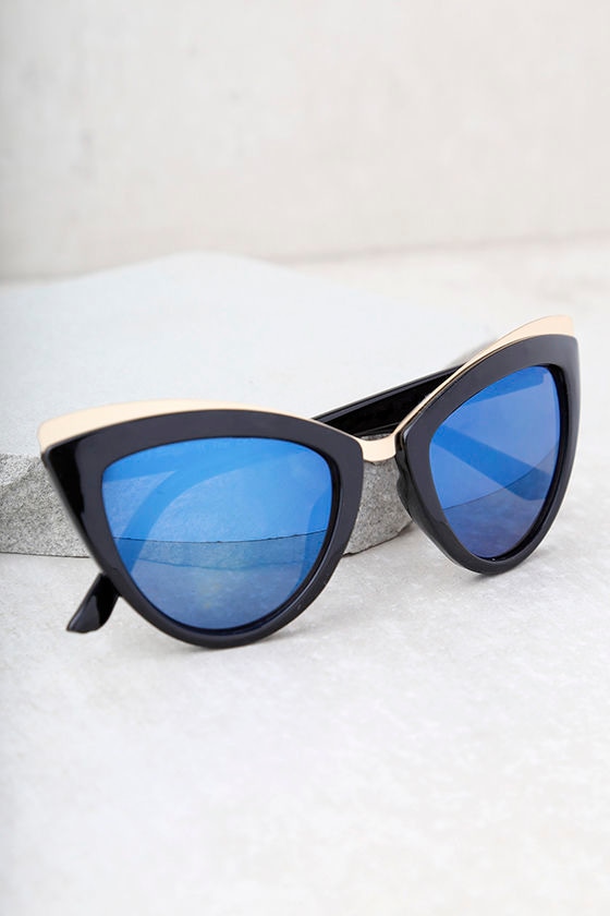 Tasty Black and Blue Mirrored Cat-Eye Sunglasses
