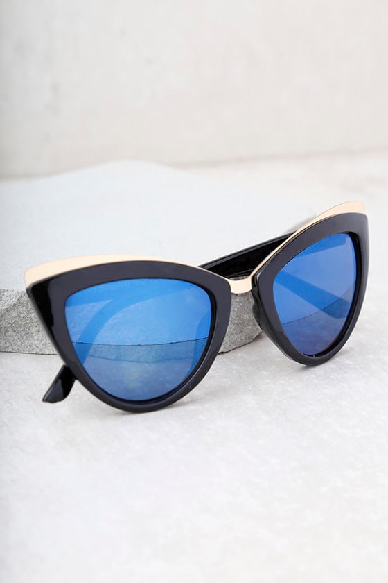 Tasty Black and Blue Mirrored Cat-Eye Sunglasses 2