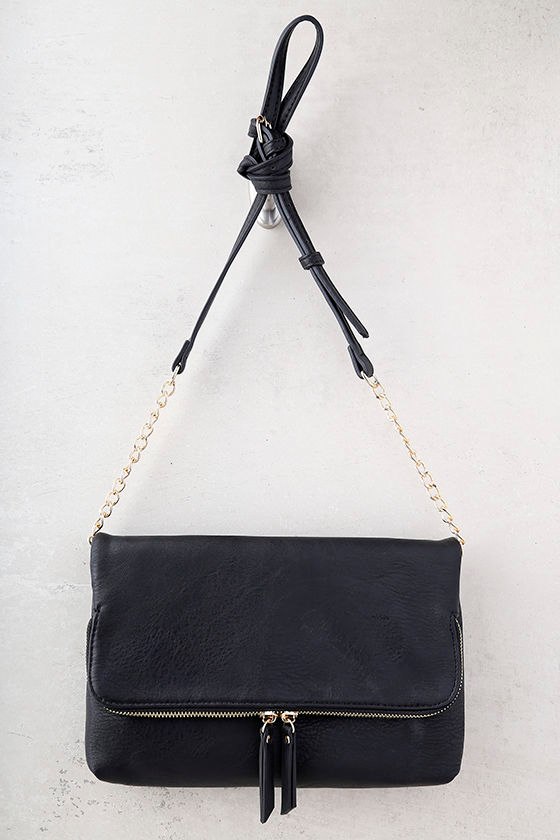 Voulez Vous Black Clutch 1