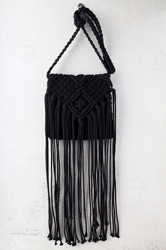crochet fringe purse