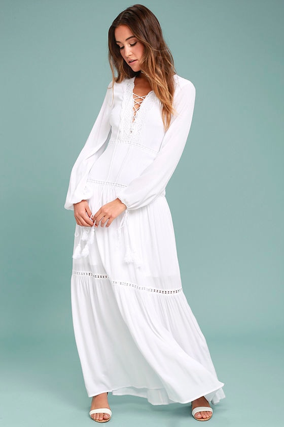 casual white maxi dress with sleeves