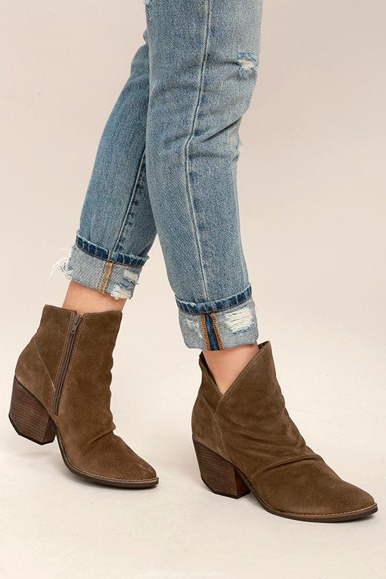 Amuse Society x Matisse Society Taupe Suede Leather Ankle Boots 2