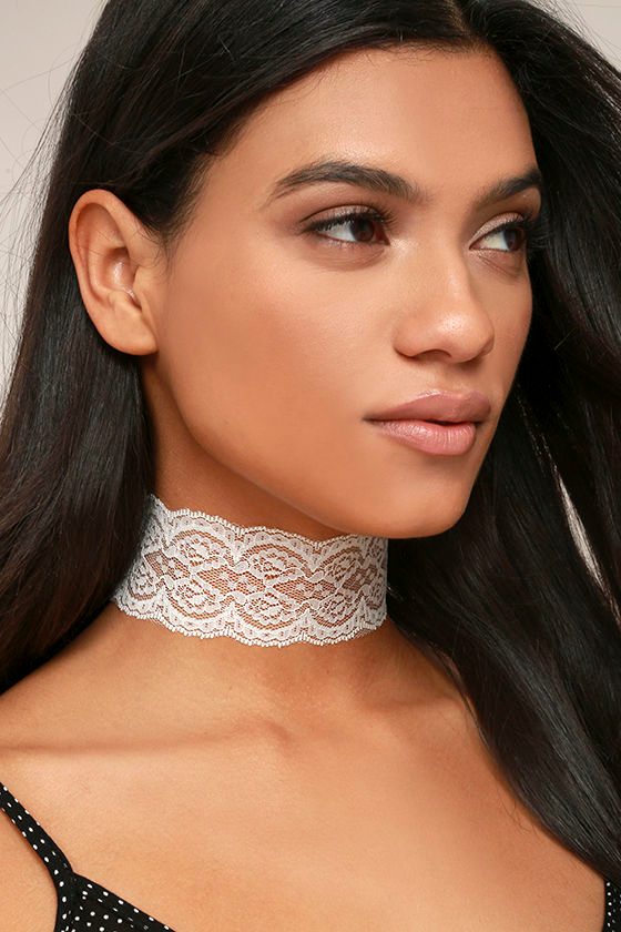 Lace Goals White Lace Choker Necklace 1