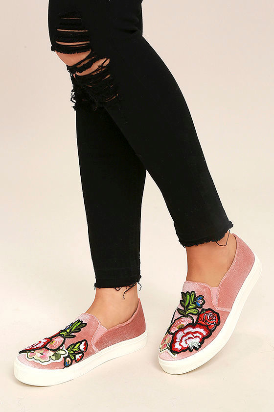 Dirty Laundry Jiana Rose Velvet Embroidered Slip-On Sneakers 2