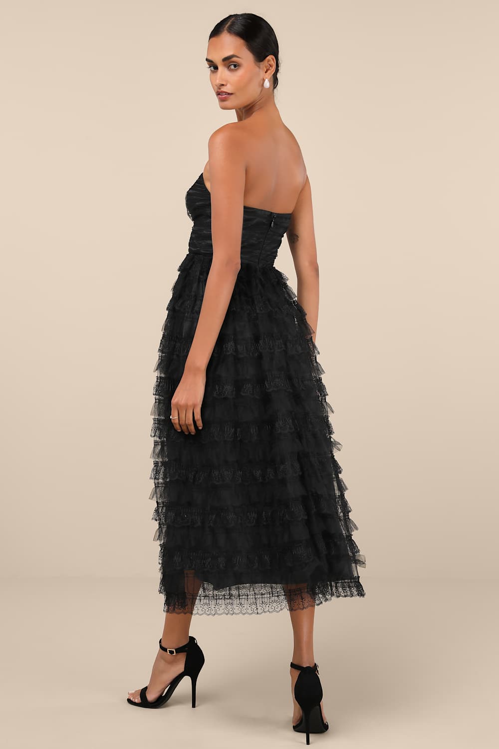 Immensely Exquisite Black Tulle Strapless Tiered Midi Dress
