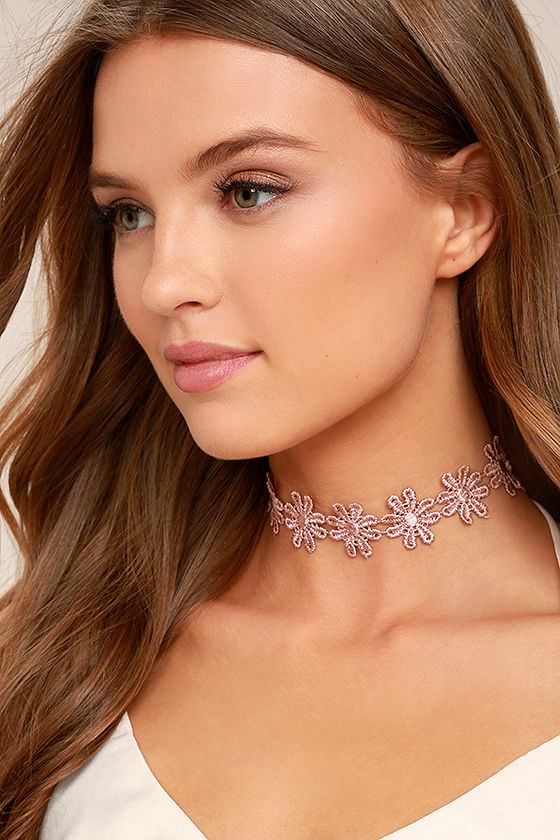 Daisy Daze Pink Lace Choker Necklace 1