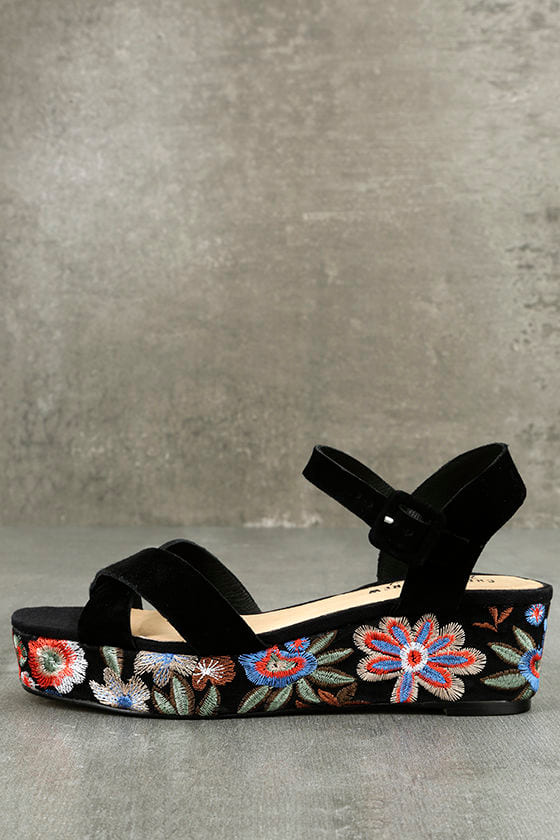 fancy black sandals