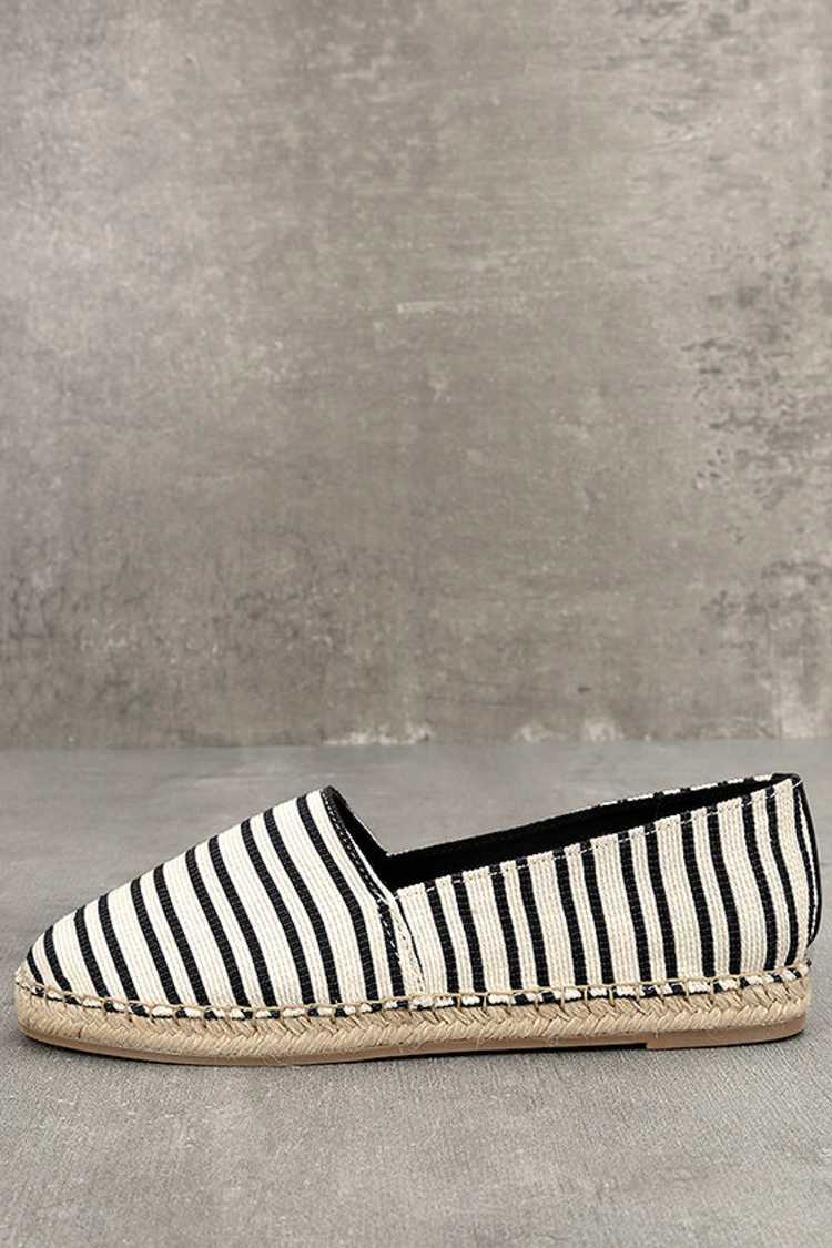 Amazon.com | Sam Edelman Women Sam Edelman Black and White Espadrille Flats main image 2