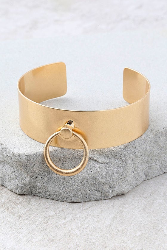 Perfect Circle Gold Cuff Bracelet