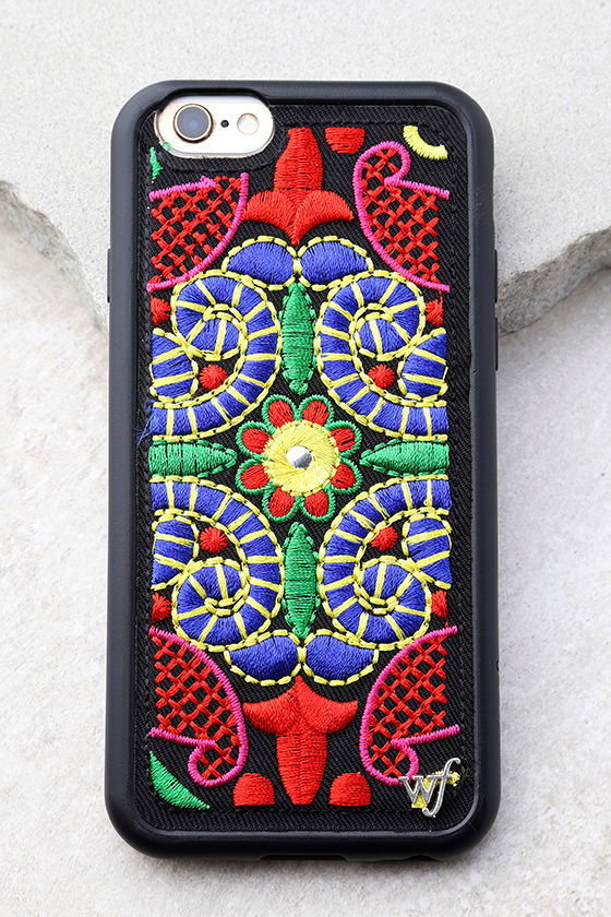 Wildflower Georgette Two Black Embroidered iPhone 6 and 6s Case 1