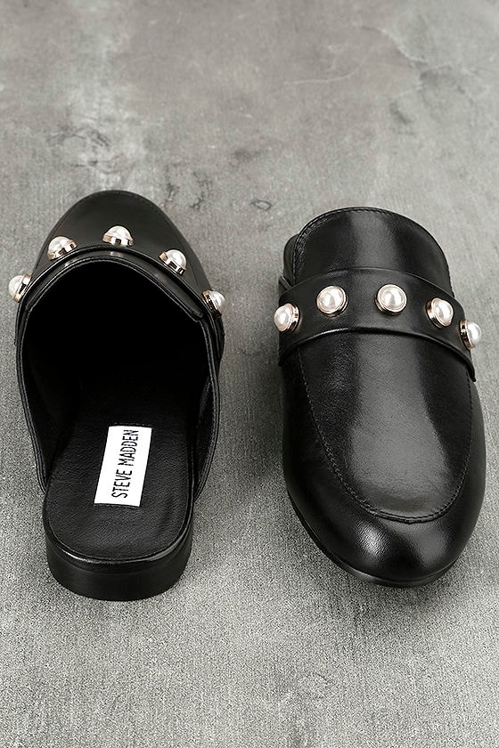 steve madden black slides